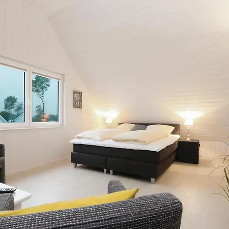 4 Bedroom Amazing In Ostseeresort オルペニッツ